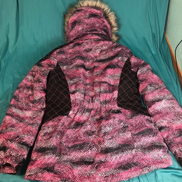 FREECOUNTRY kids snow jacket - Picture 9 of 12